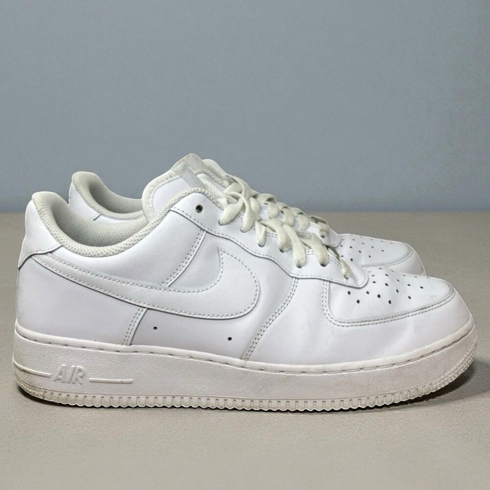 Nike Air Force 1 Low Sneakers Mens 10 White Leather Retro CW2288-111 Streetwear